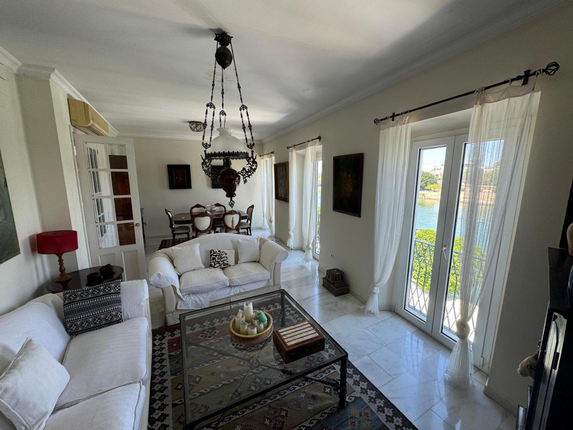 Wonderful Duplex In Calle Betis * Sevilla
