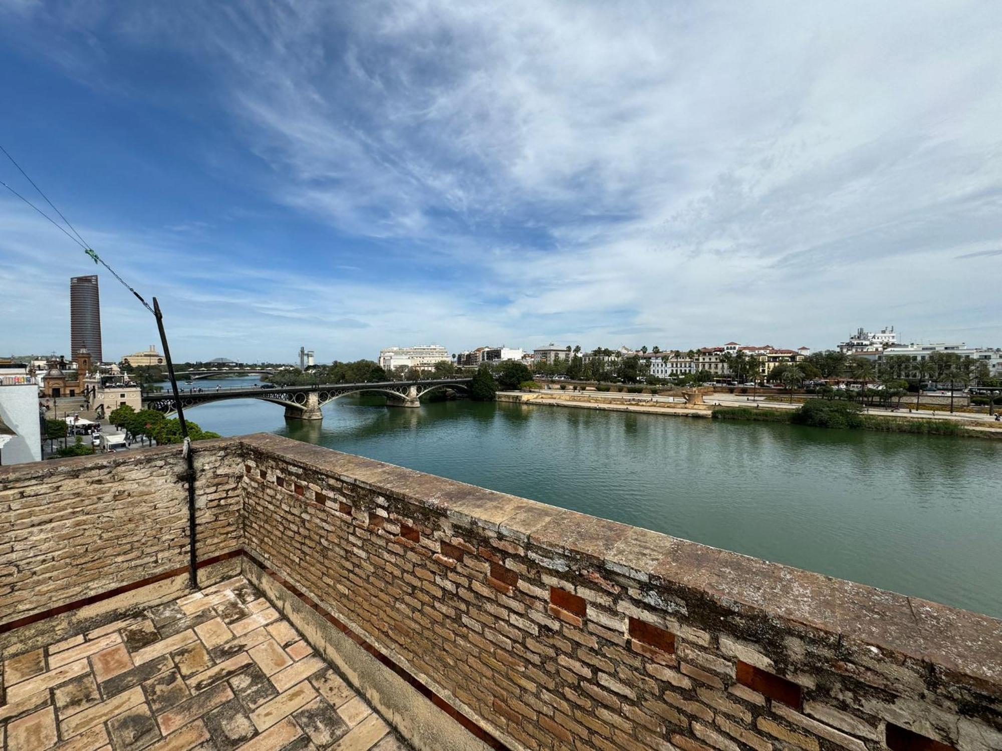 Apartamento Wonderful Duplex In Calle Betis Sevilla